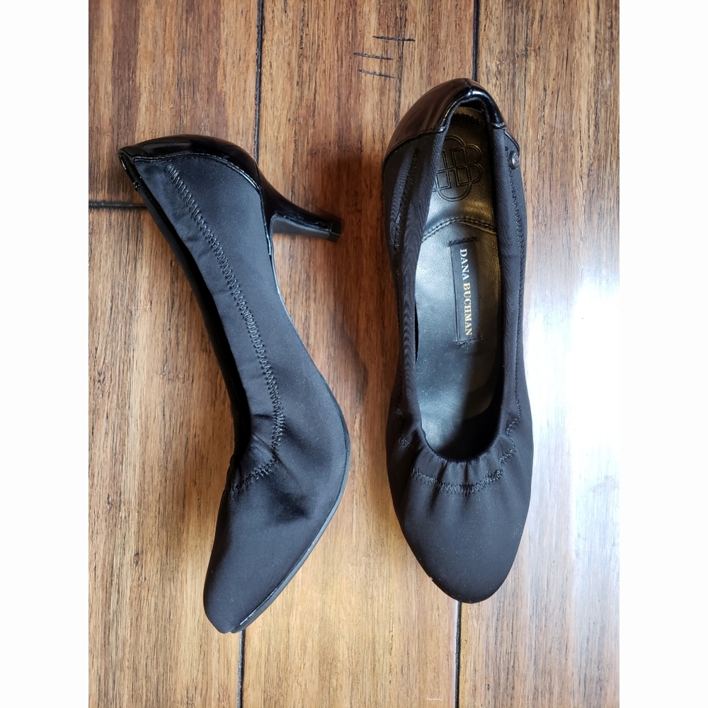 Dana Buchman Black Heels 👠